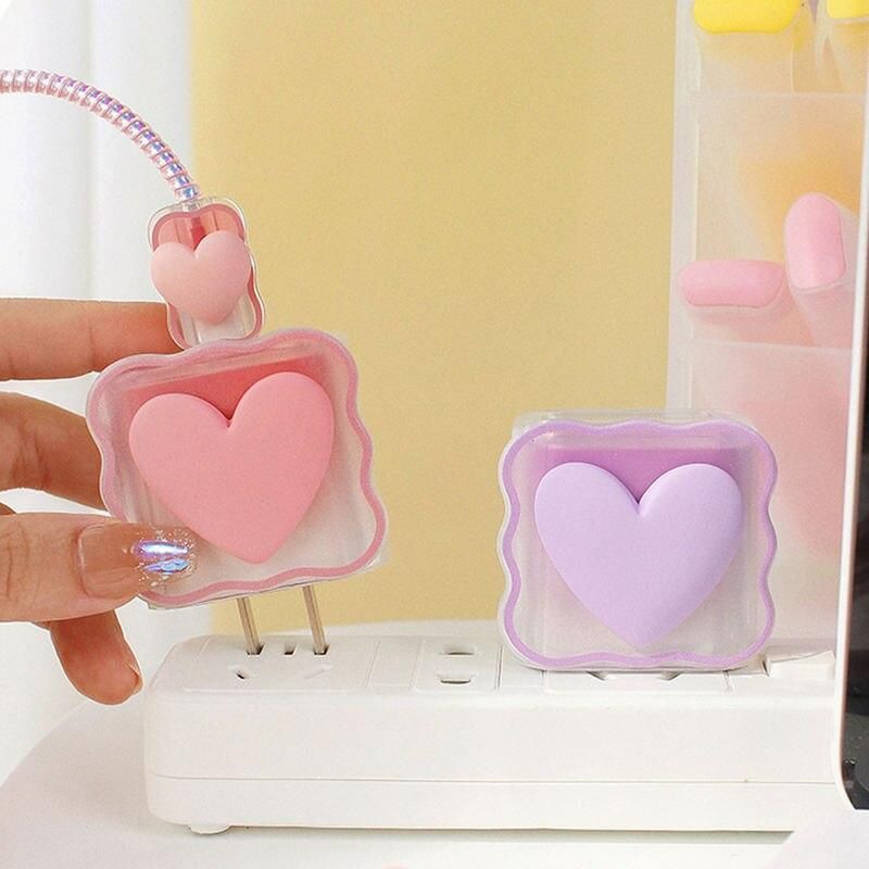 3D Love Heart Charger Protector Cable Organiser for IPhone 15 14 13 Pro Max 18W 20W Type C Data Cable Management Cord Winder Kit
